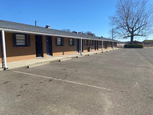 Andy Griffith Parkway Inn Mount Airy Buitenkant foto